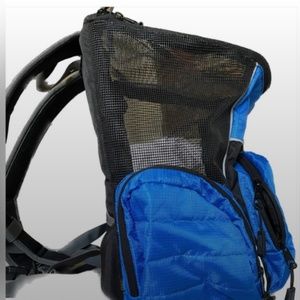 NWOT Outward Hound BLU/BLK Poochpack Dog Carrier, 20 lbs. Fall Sale